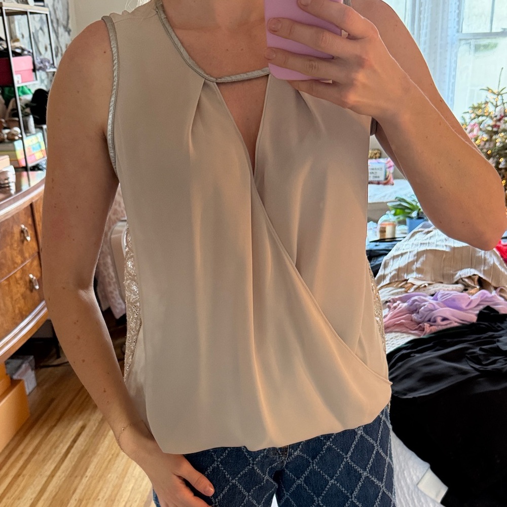 Chic Beige Sleeveless Blouse